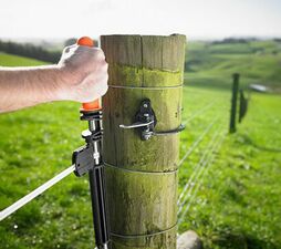 SITECORE-An introduction to Electric Fencing-General Purpose Multi Strand Tape Gate