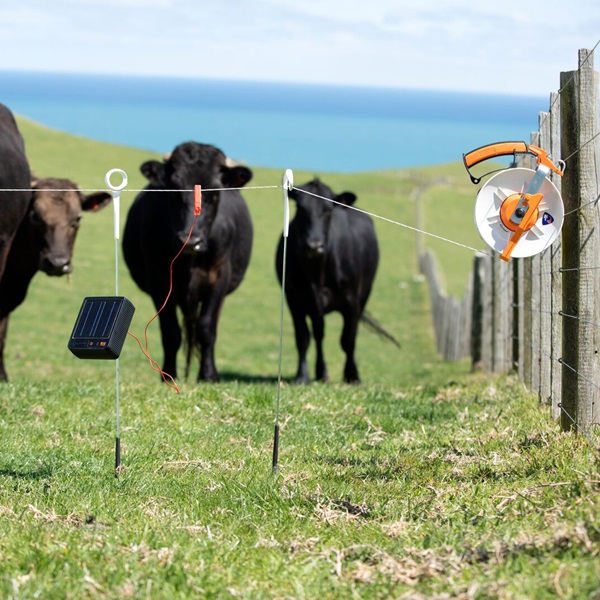 Troubleshooting A Livestock Electric Fence - Livin Spaces